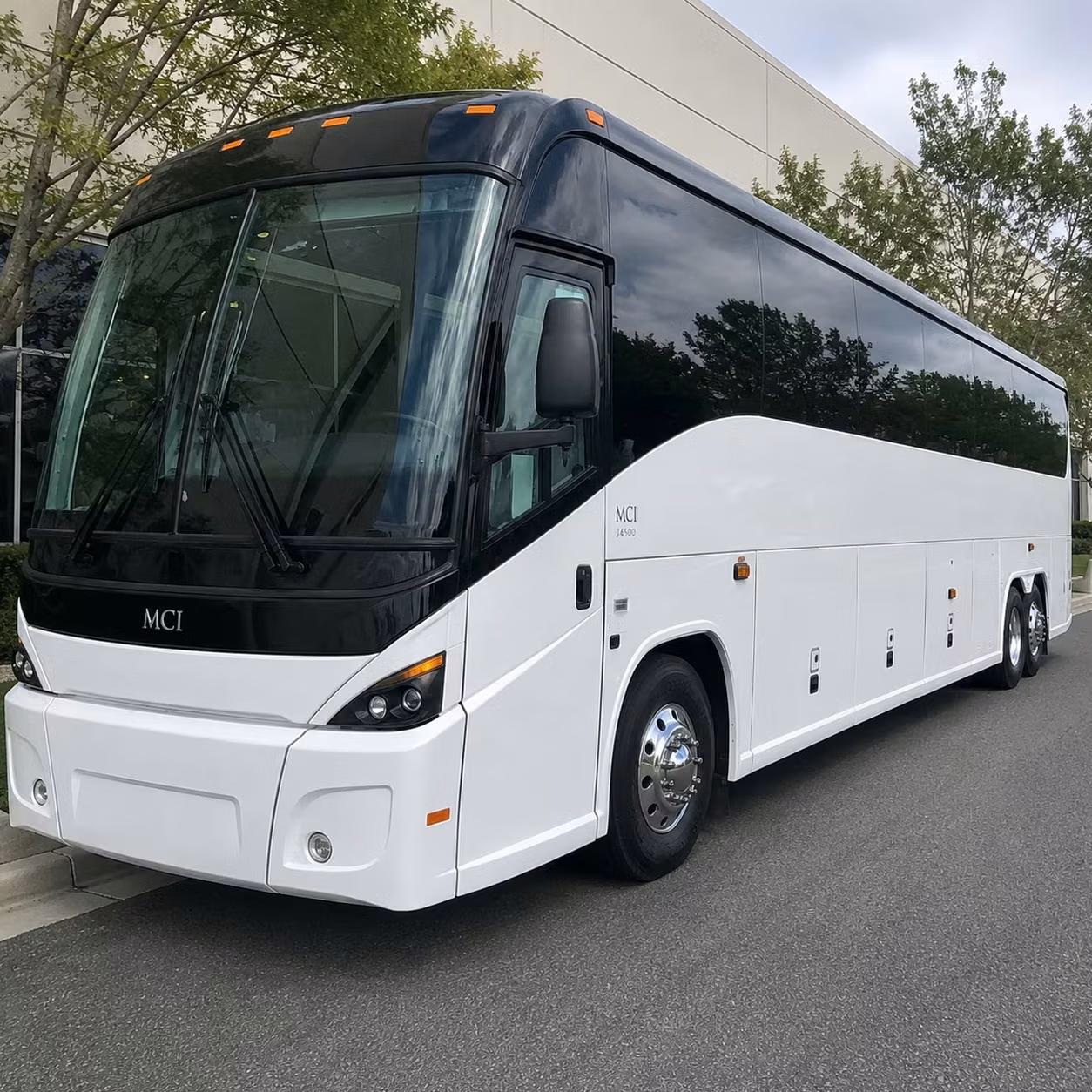 charter bus rentals for sandy springs corporate retreats and team building events