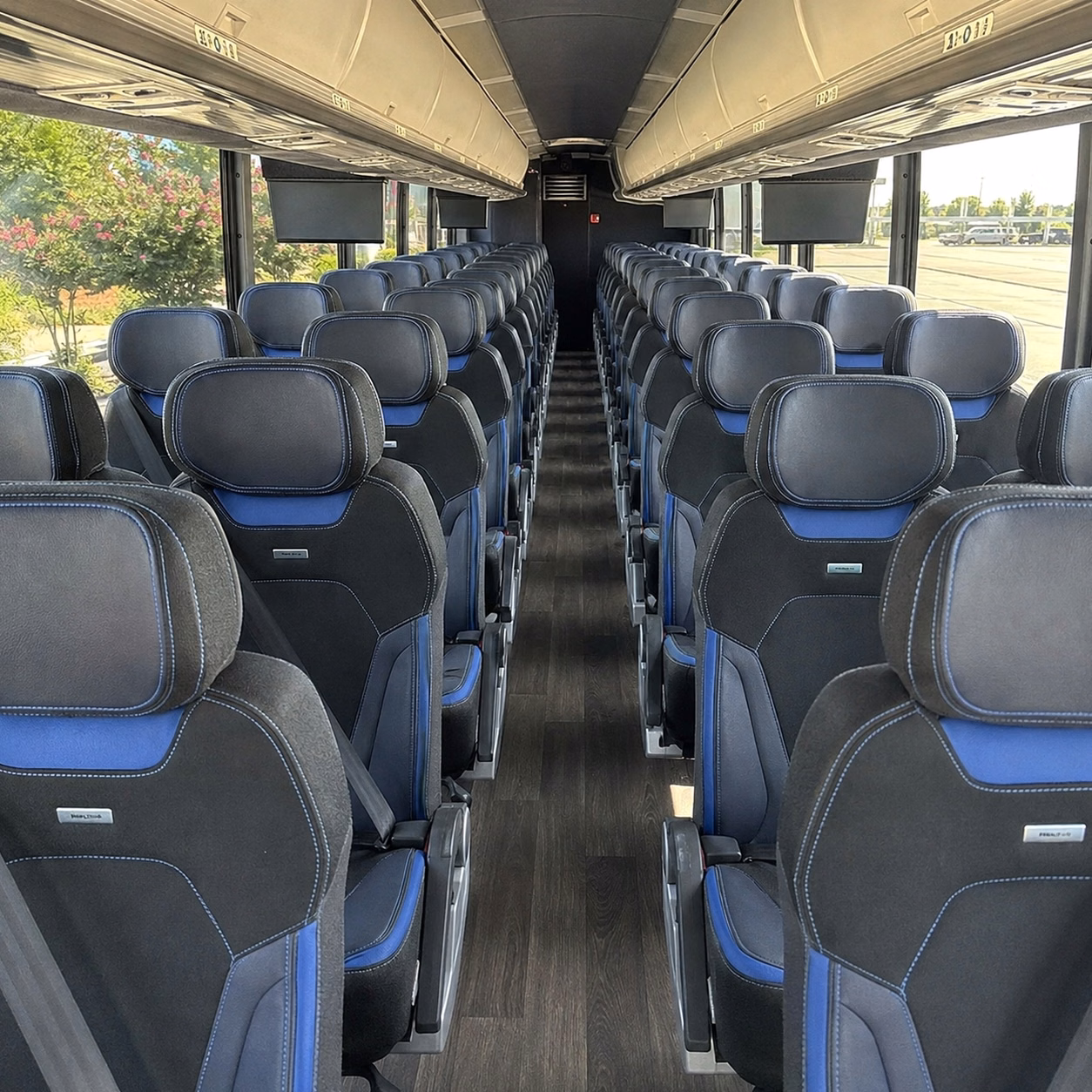 charter buses to the fernbank museum and science center are easy to book