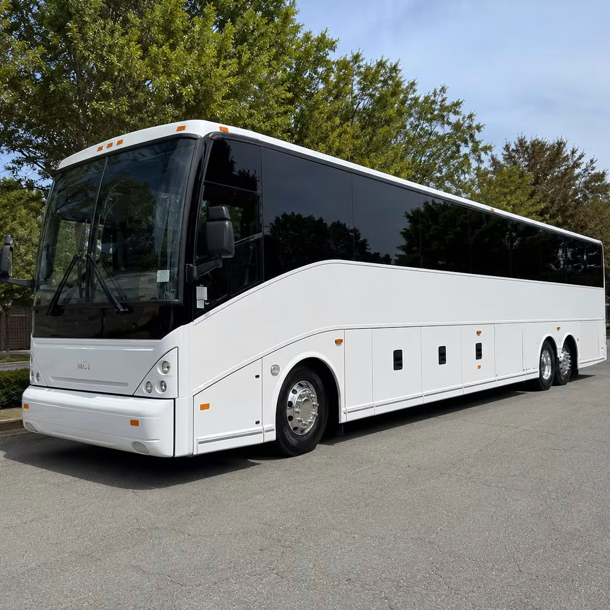 how trip distance and duration affect charter bus rates in sandy springs